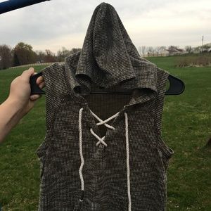 Inspired Hearts Grungy Hooded Sleeveless Shirt
